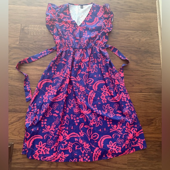 Floral and Patterned Dresses Bundle - M/L, 8-10-12 - Picture 3 of 5